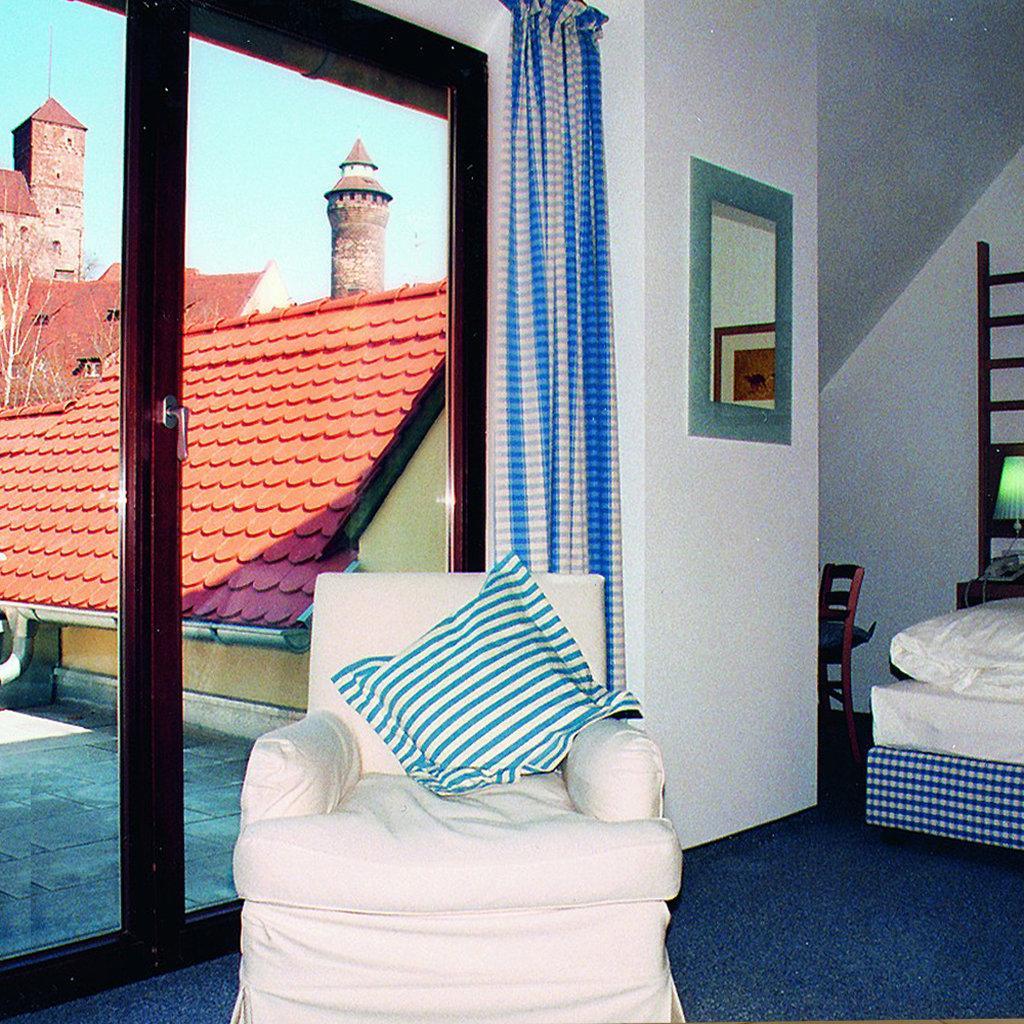 โรงแรมแอคเนสโฮฟ เนือร์นแบร์ค Nuremberg ภายนอก รูปภาพ